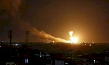 Relatos de ataque a base militar dos EUA nos campos petrolíferos de Al-Omar, na Síria