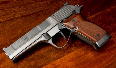 Policial Civil do DF deverá indenizar mulher baleada durante discussão em boate