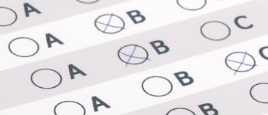 Organizadora de concurso público deverá indenizar candidata por remarcação de data de prova